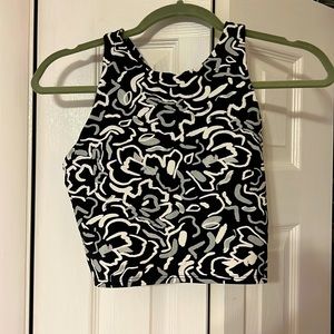 Athleta conscious Crop Top Built in Sport Bra Size M Black and White NWOT